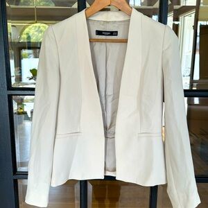 Mango cream blazer in XS - great condition